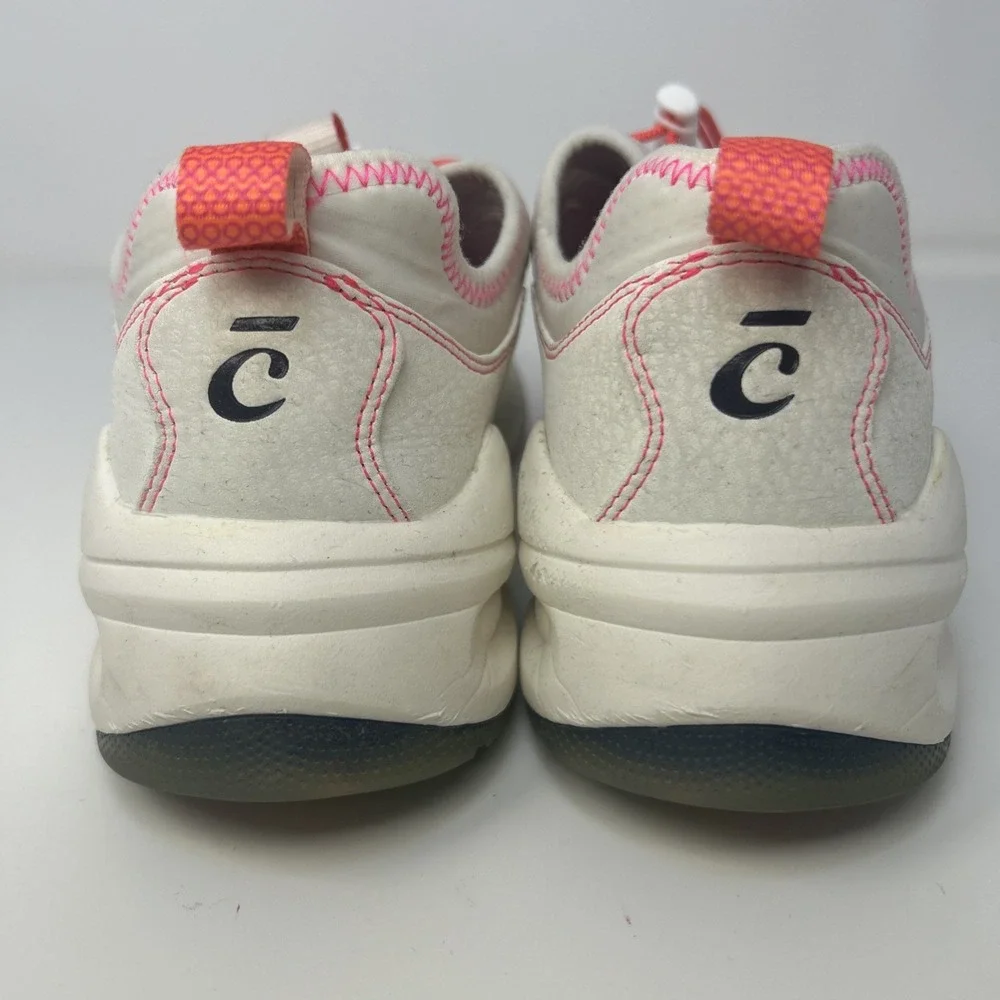 Clove Women's Classic Fuscia Fade Nursing Sneaker Sz 7.5 White Leather‎